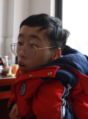 钟华强