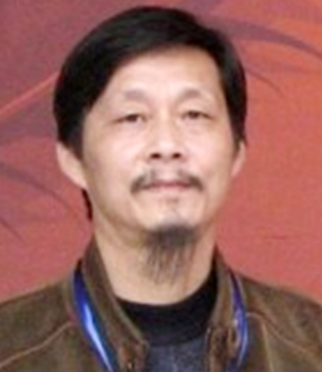 荣伟