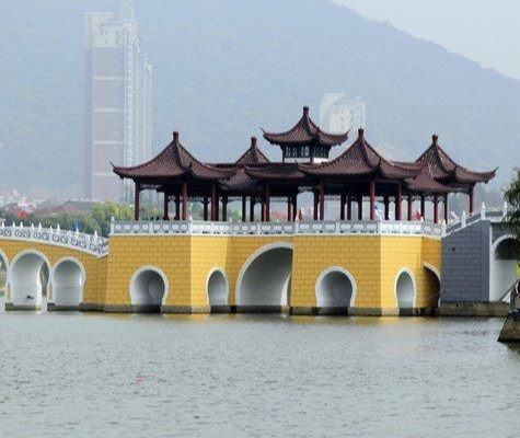 华西村山寨版五亭桥