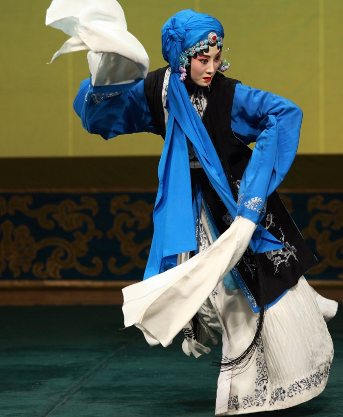 张火丁