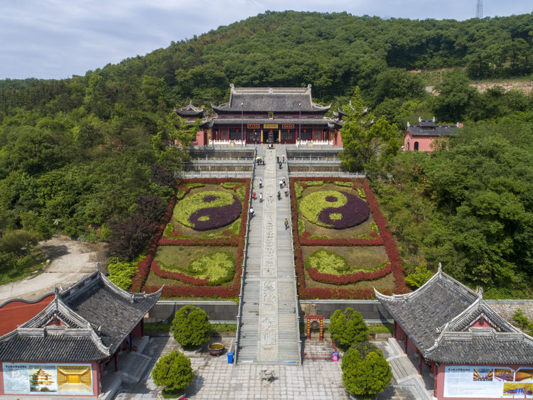 镇江市