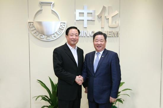 接任中化董事长