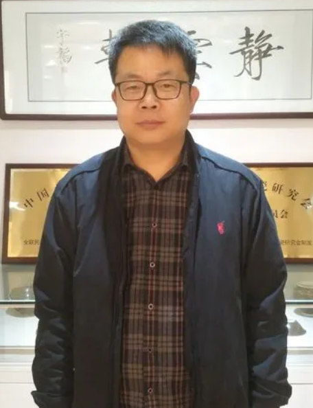 华山论鉴