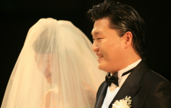 刘惠妍结婚照