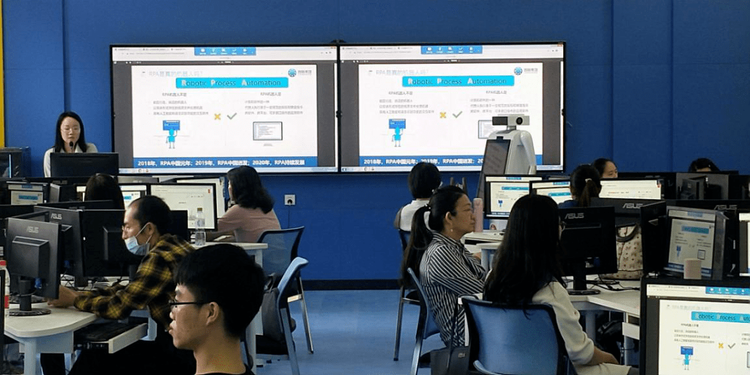 大数据管理与应用