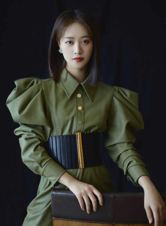 蓝盈莹