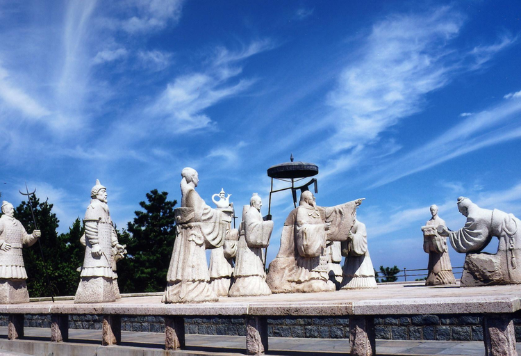 西海岸新区