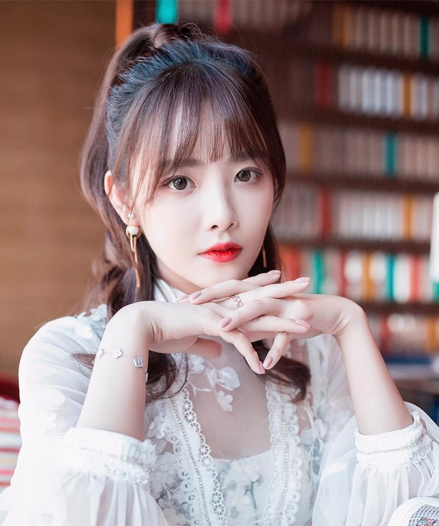 朱容君