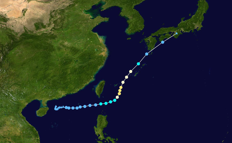 2002年第4号台风“浣熊”路径图