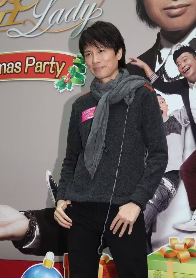 黄子华
