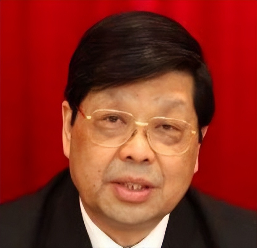 李新民