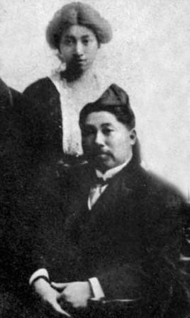黄振华
