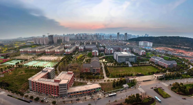 皖江工学院