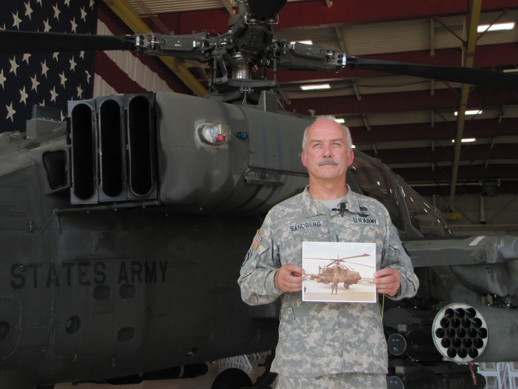 AH-64武装直升机