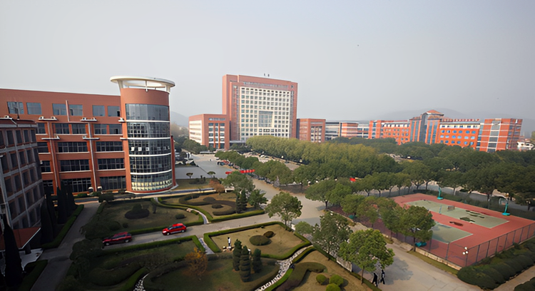 九州职业技术学院