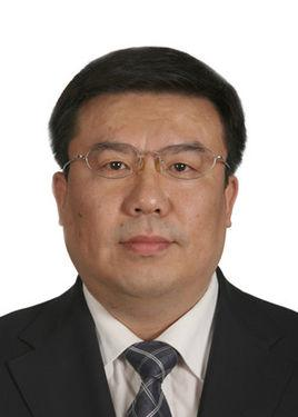 李明
