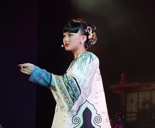 黄龄