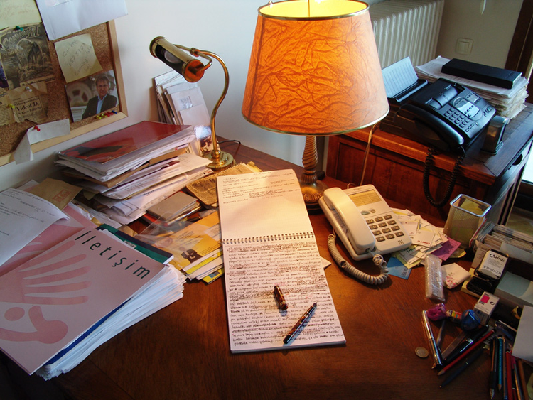 费利特·奥尔罕·帕慕克