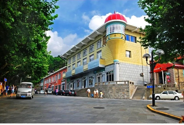 牯岭街历史文化街区.png
