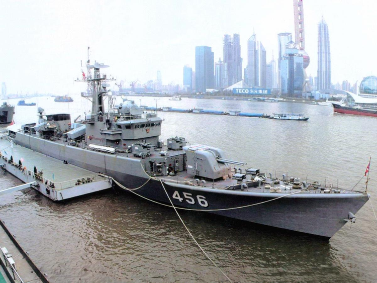 053HT型护卫舰
