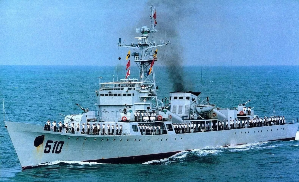 绍兴号护卫舰