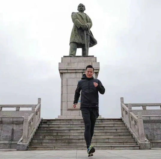 汤俊明