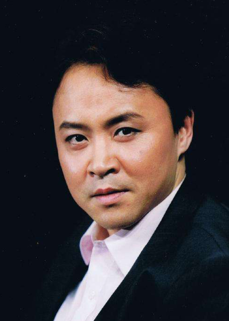 共产党人刘少奇