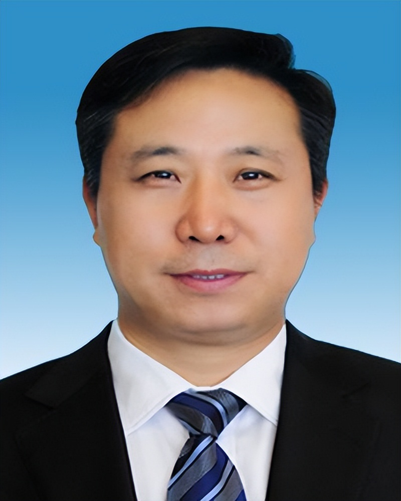 王爱文