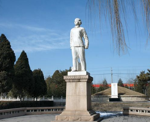 刘胡兰村