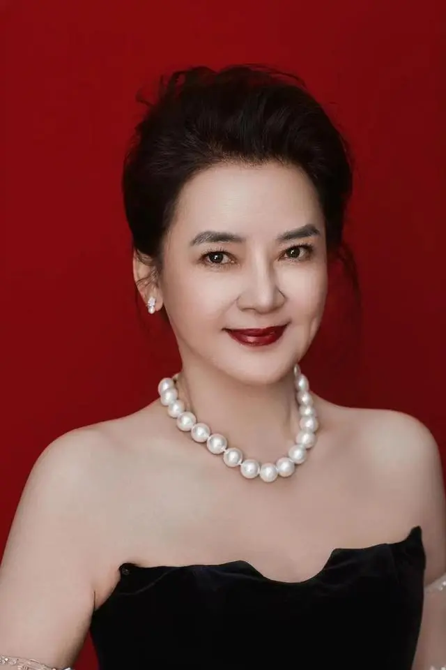 胡慧中