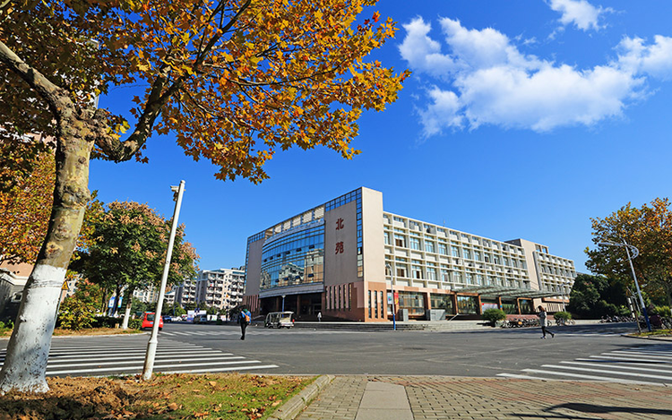 安徽财经大学有多大(安徽财经大学算好学校吗)