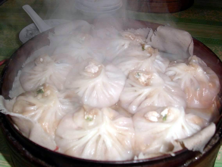 图中的豆腐馒头有些松垮，做得一般