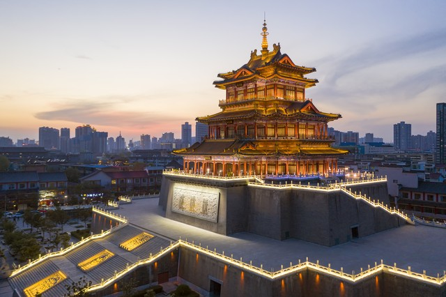 陕西省咸阳市清渭楼美术博物馆夜景航拍