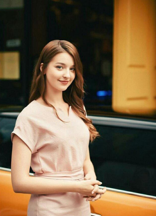 安吉丽娜·丹妮洛娃