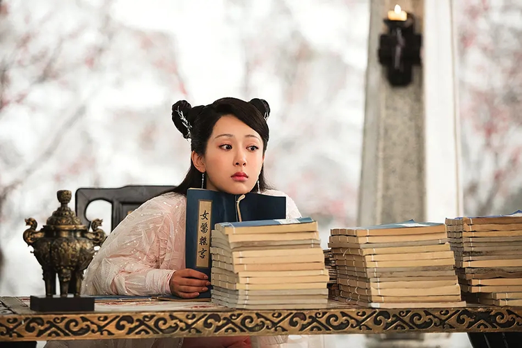 天乩之白蛇传说