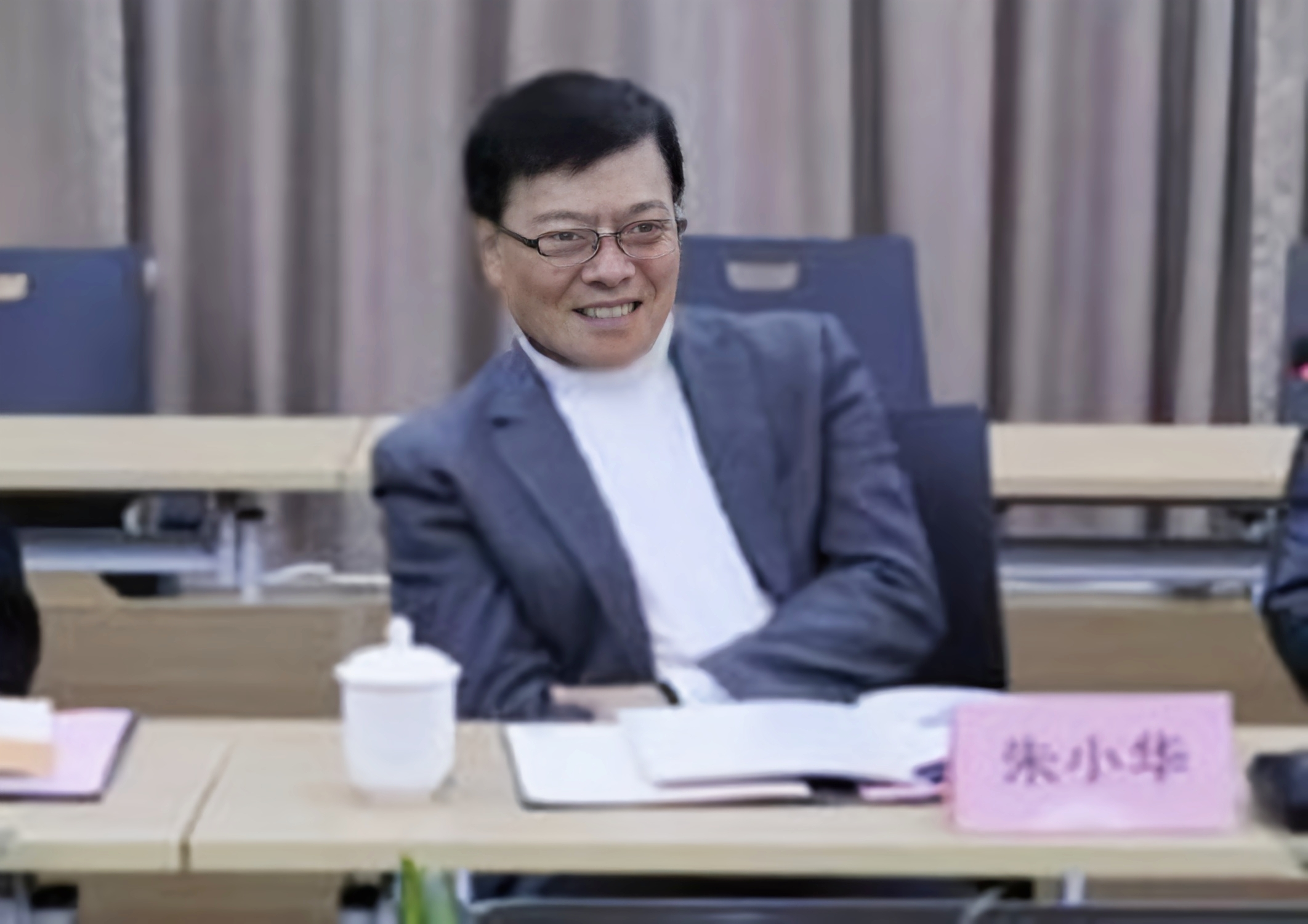 朱小华