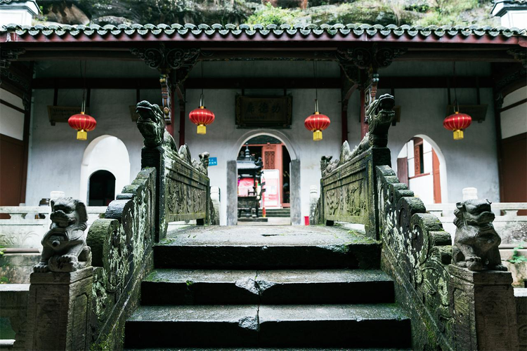 金华大佛寺