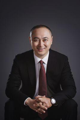 杨靖