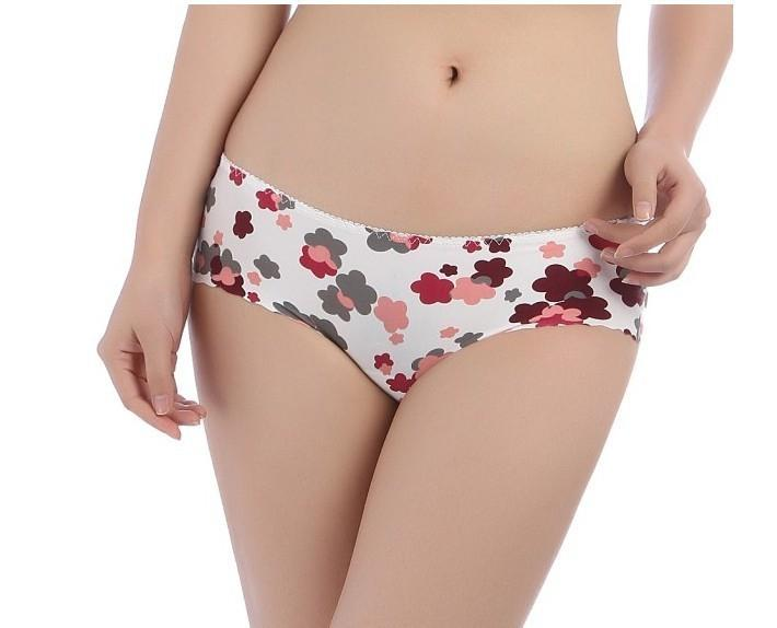 女士三角内裤