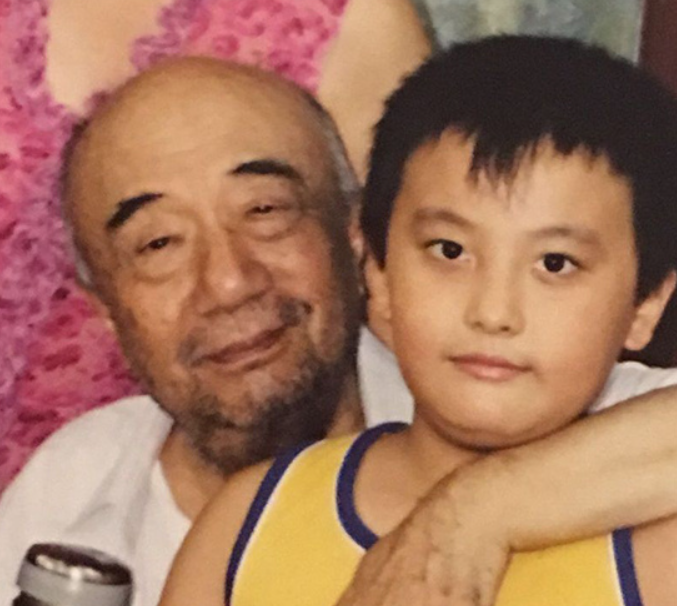 牛骏峰与李丁.png