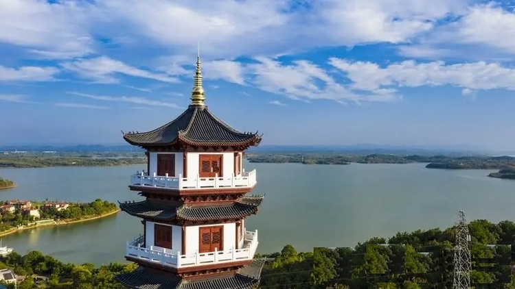 嘉鱼县