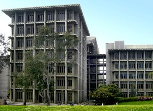 加利福尼亚大学-圣地亚哥分校