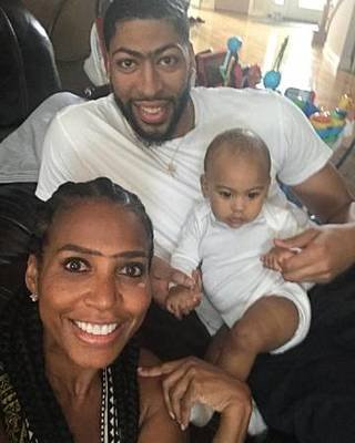 安东尼·戴维斯