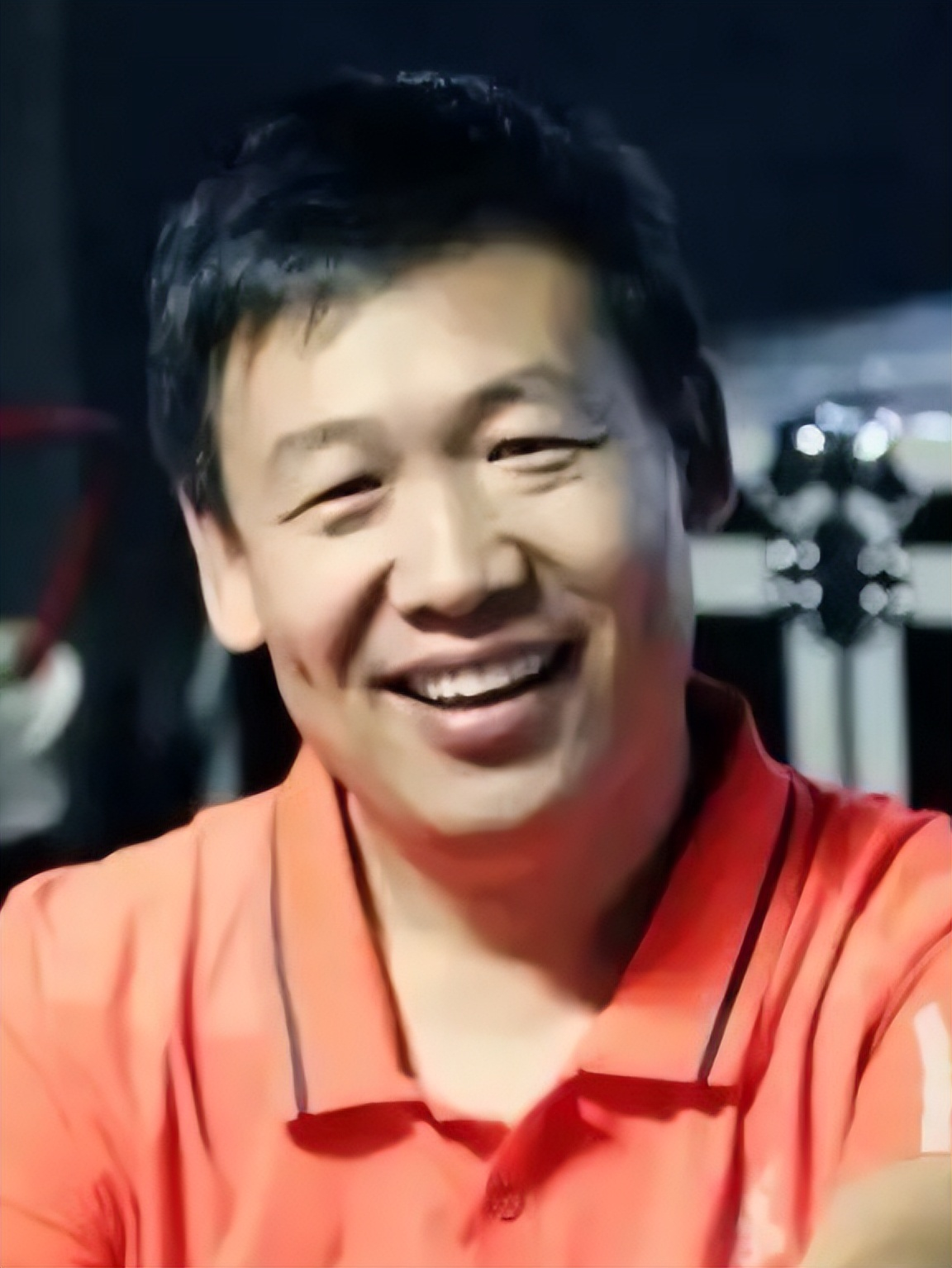 梁斌
