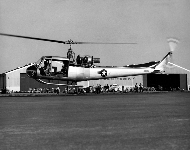 267385-xh-40 first flight-9a9880-large-1513021157.jpeg