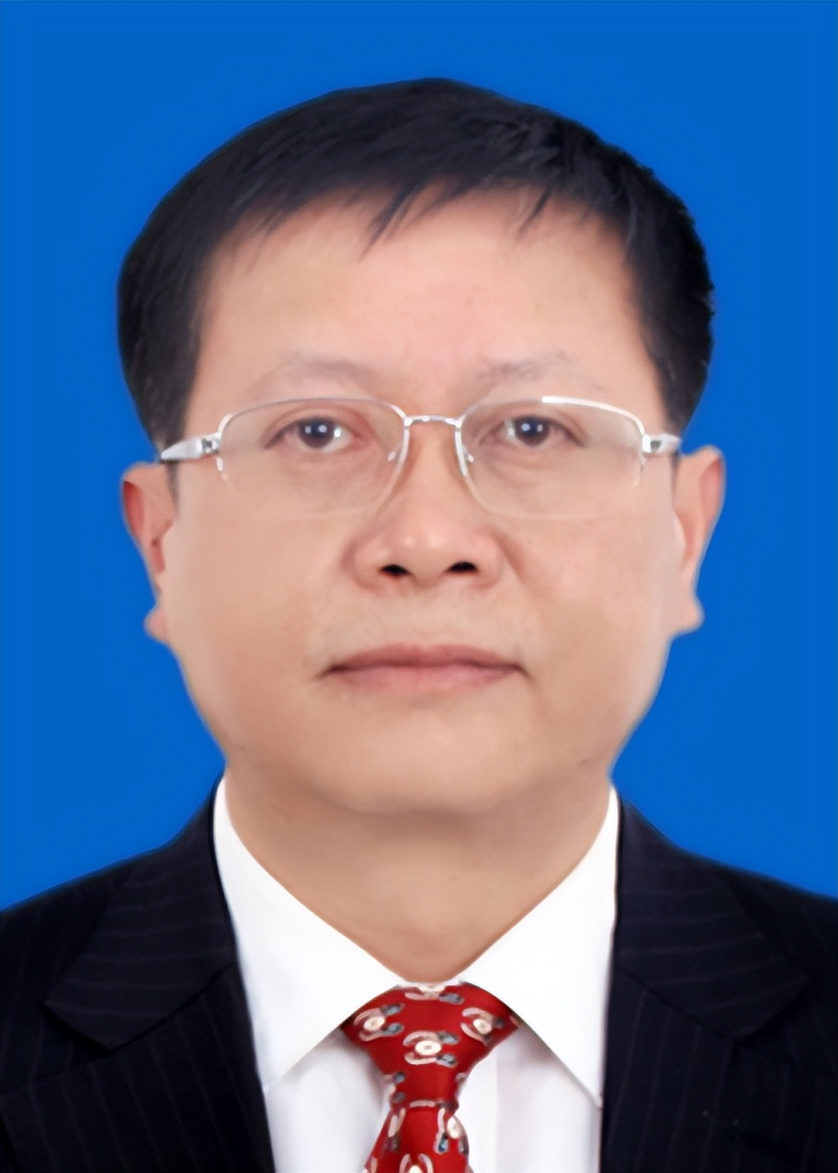 罗毅 (第十三届全国人大常委会委员,全国人大民族委员会委员)