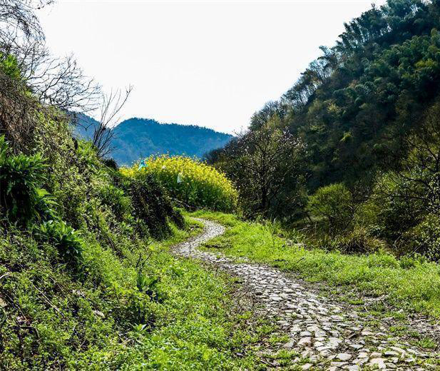 天姥山
