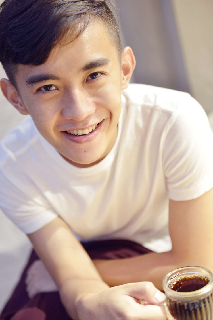 共产党人刘少奇