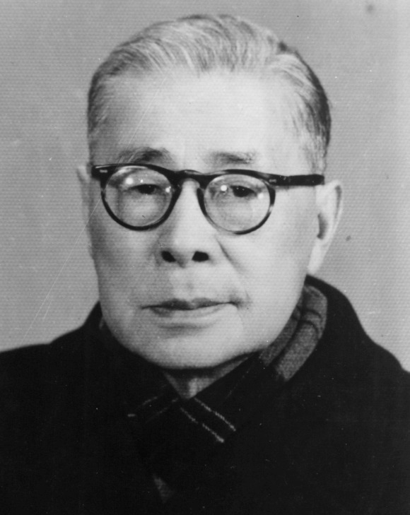 杨石先