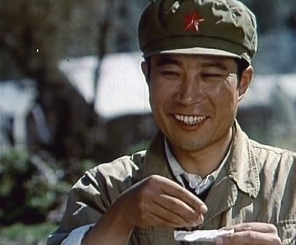 李雪健